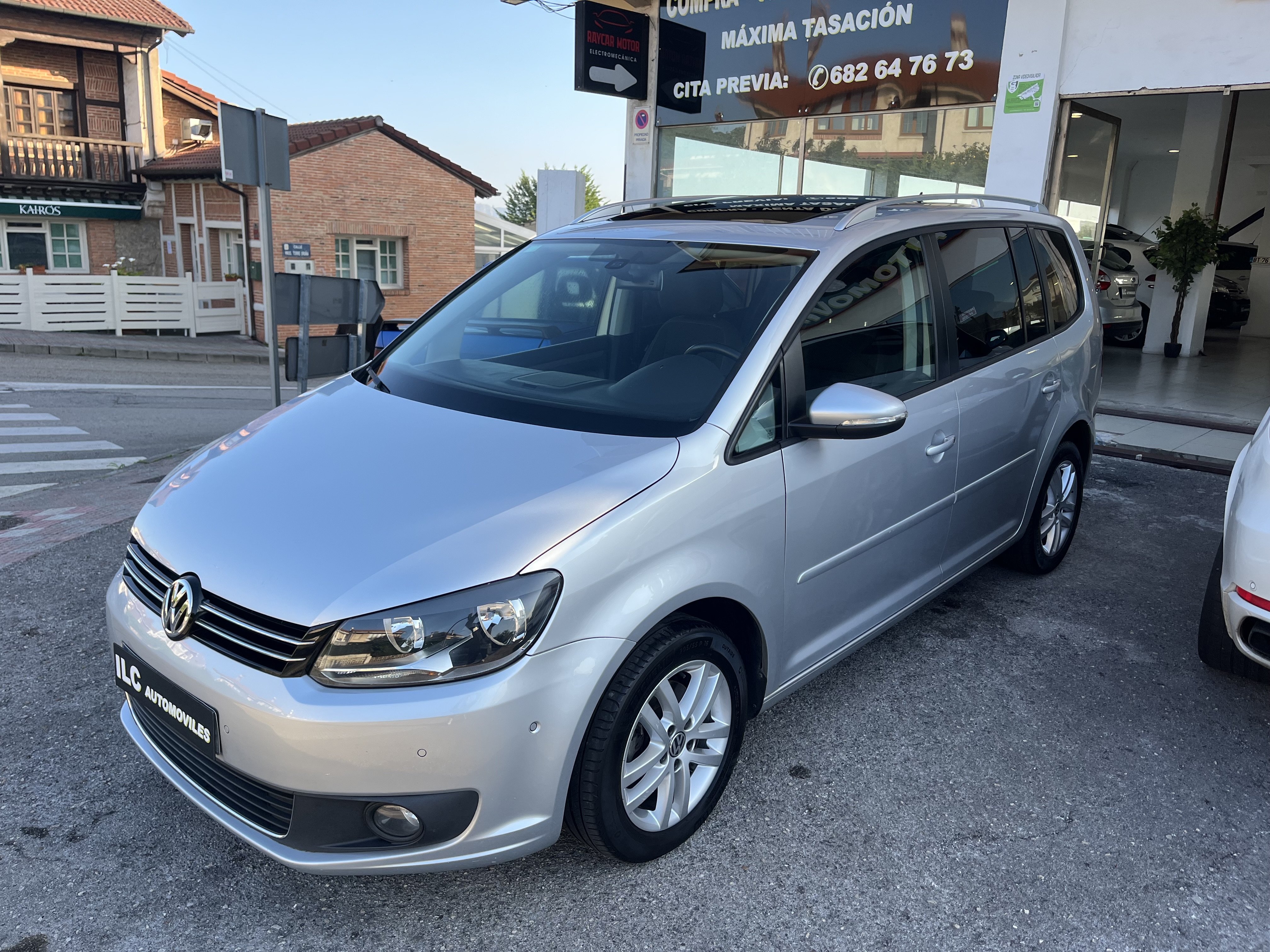 VOLKSWAGEN Touran 1.6tdi
