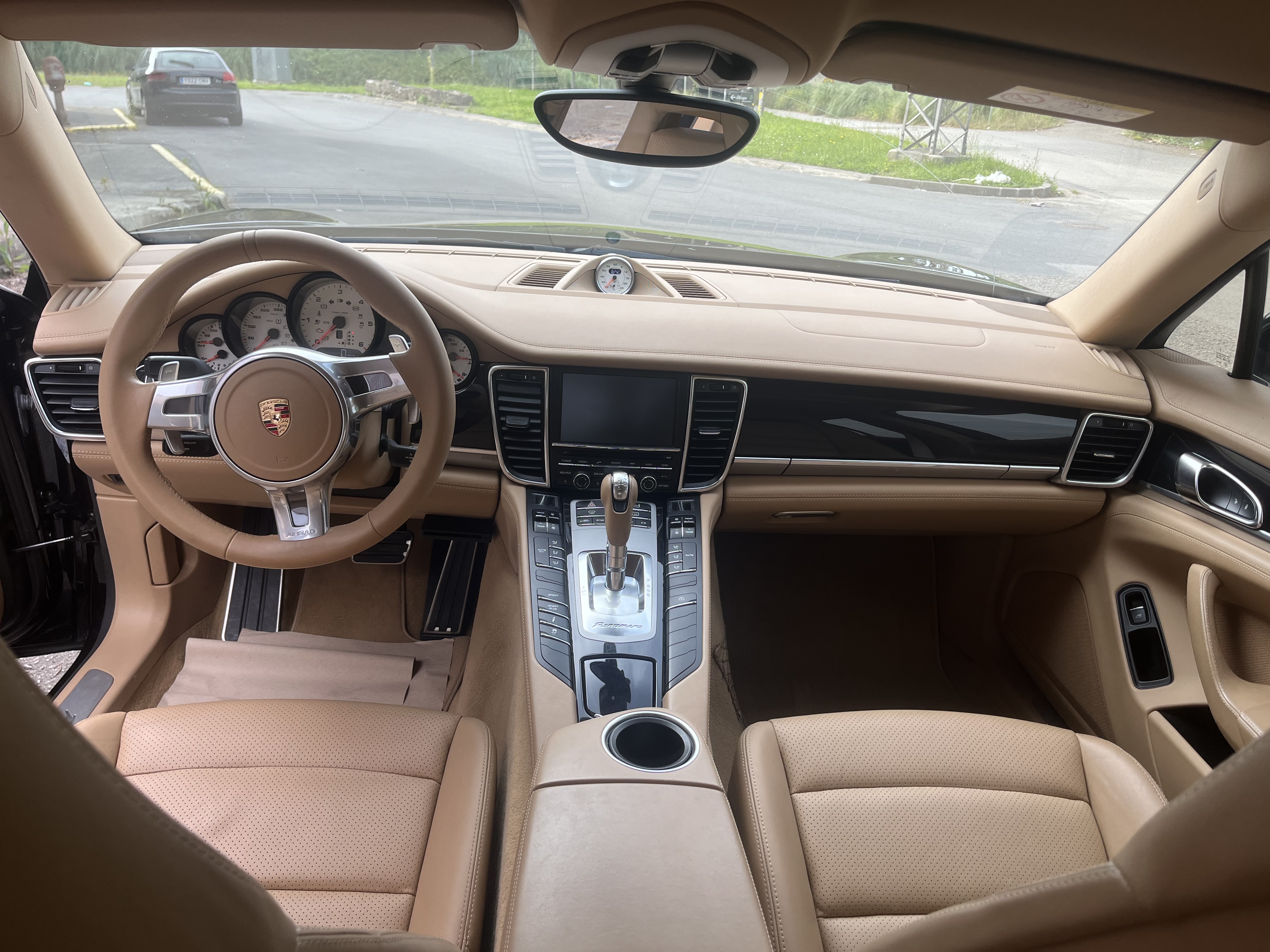 PORSCHE Panamera 3.0