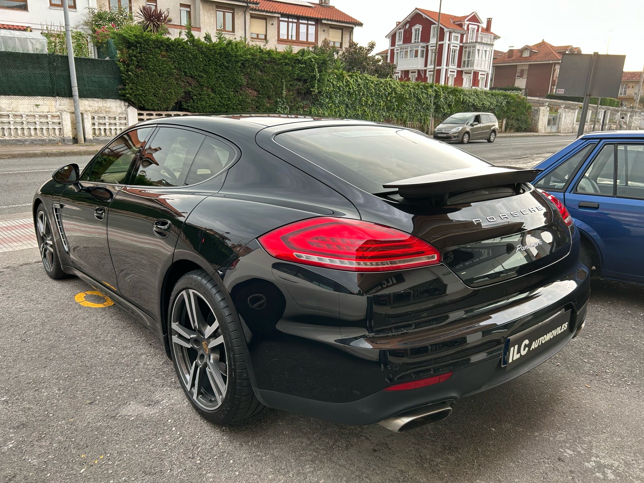 PORSCHE Panamera 3.0
