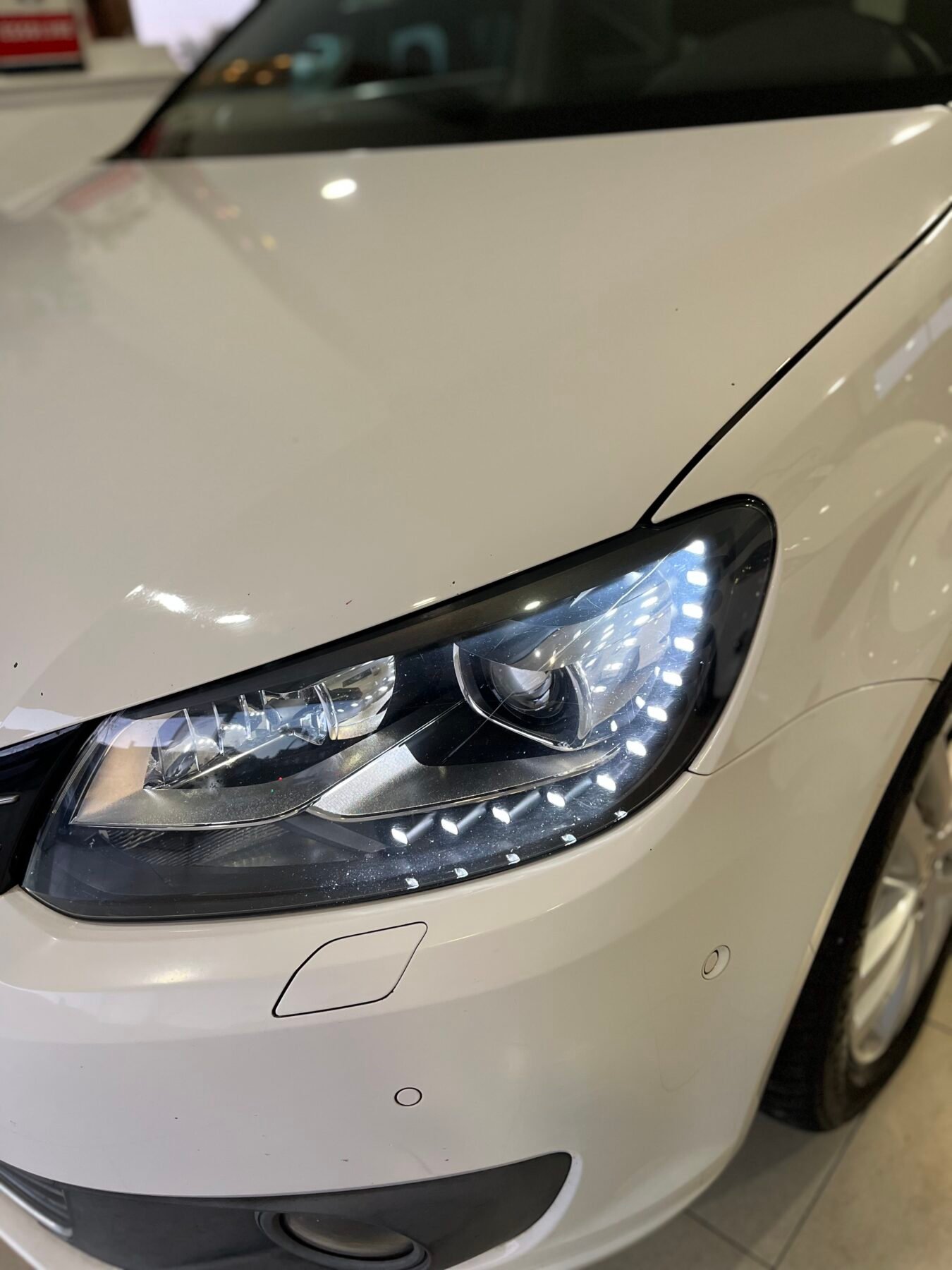 VOLKSWAGEN Touran 1.6tdi