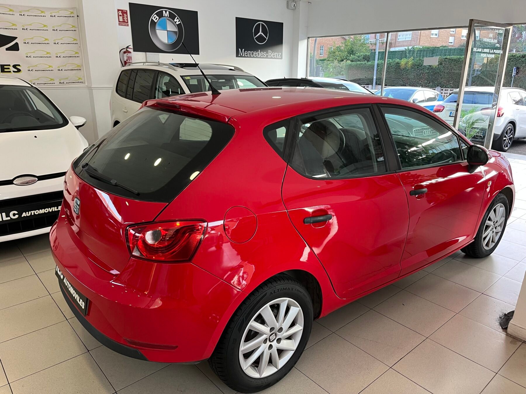 SEAT IBIZA 1.0
