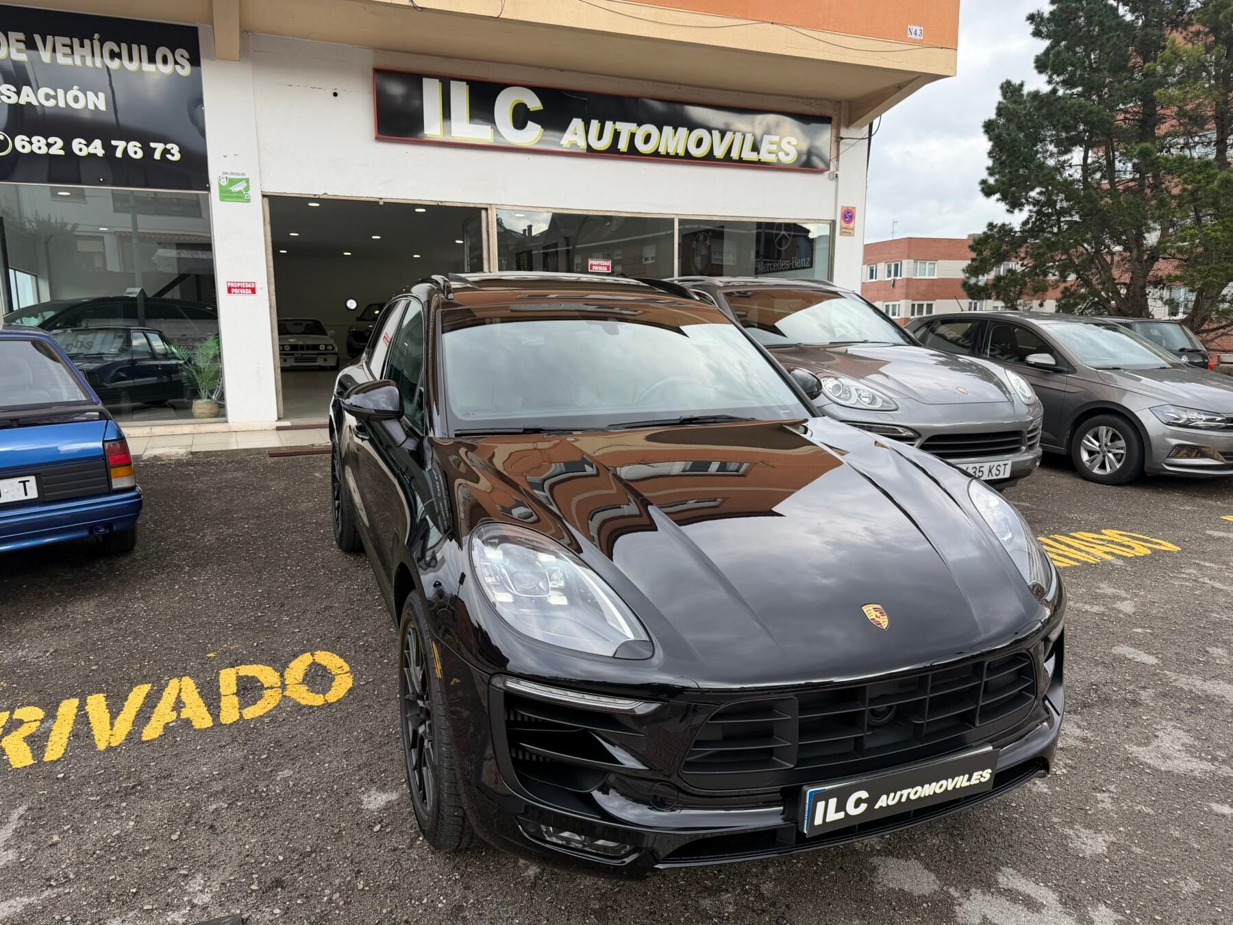 PORSCHE Macan GTS