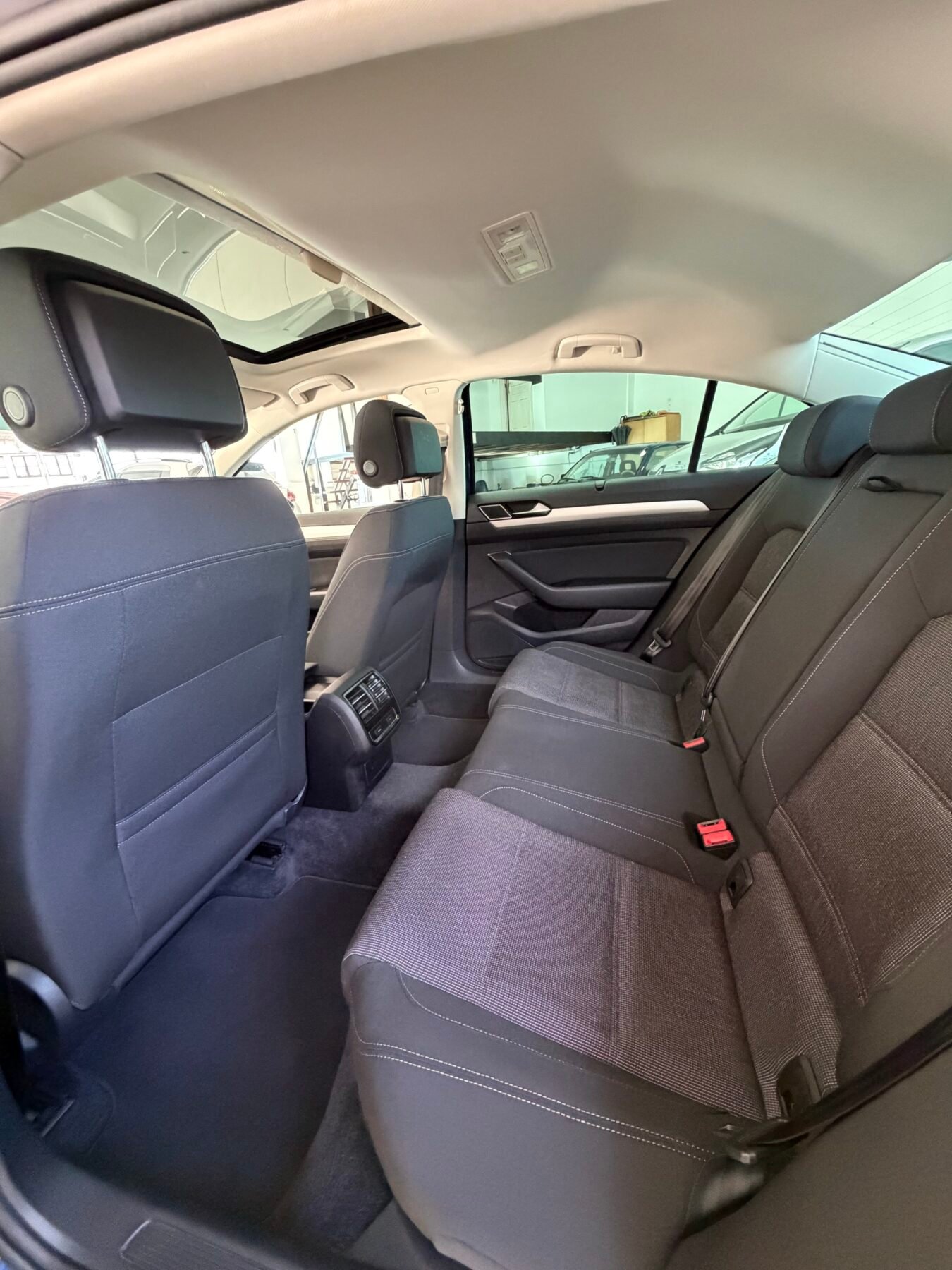 VOLKSWAGEN Passat 1.5tfsi