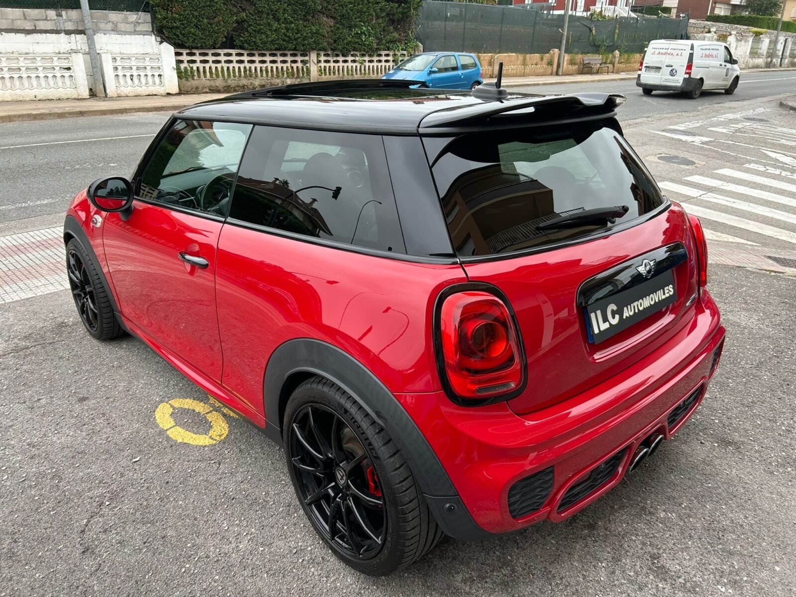 MINI One Jonh Cooper works