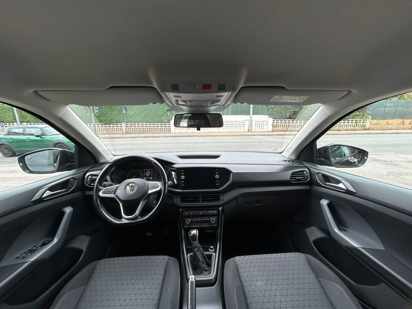 VOLKSWAGEN Tcross 1.0tfsi